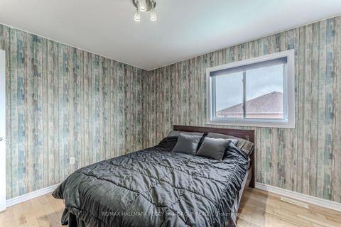 Photo 11 at 66 Raquel Street, Painswick South, Barrie