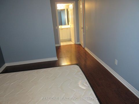Photo 10 at 404 - 61 Town Centre Court, Bendale, Toronto