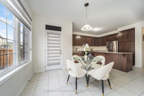 Photo 9 at 67 Ten Pines Road, Kleinburg, Vaughan
