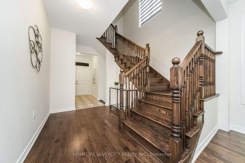 Photo 16 at 67 Ten Pines Road, Kleinburg, Vaughan