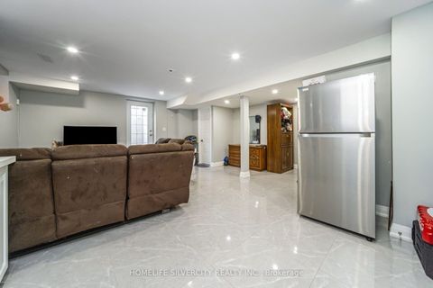 Photo 43 at 67 Ten Pines Road, Kleinburg, Vaughan