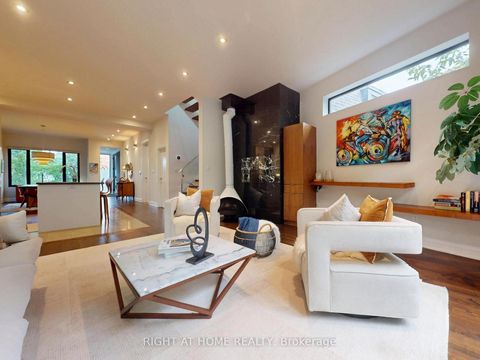 Photo 2 at 386 Rosewell Avenue, Lawrence Park South, Toronto