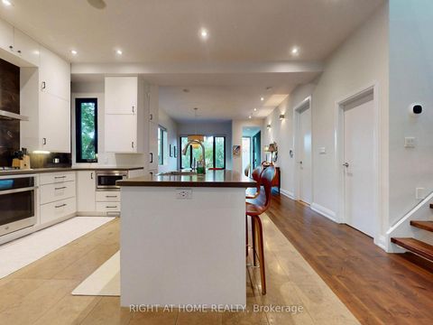 Photo 5 at 386 Rosewell Avenue, Lawrence Park South, Toronto