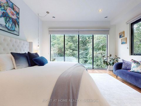Photo 10 at 386 Rosewell Avenue, Lawrence Park South, Toronto
