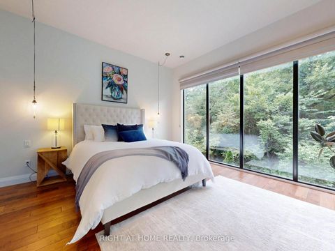Photo 11 at 386 Rosewell Avenue, Lawrence Park South, Toronto