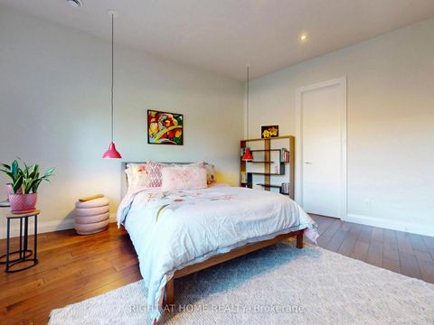 Photo 15 at 386 Rosewell Avenue, Lawrence Park South, Toronto