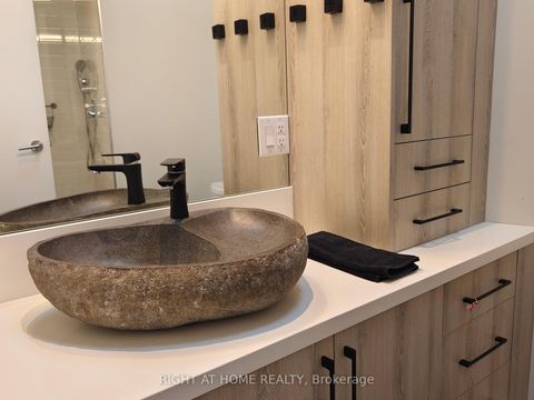 Photo 20 at 386 Rosewell Avenue, Lawrence Park South, Toronto