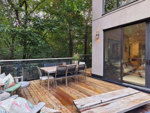 Photo 35 at 386 Rosewell Avenue, Lawrence Park South, Toronto
