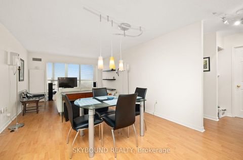 Photo 8 at 2706 - 5 Concorde Place, Don Mills, Toronto
