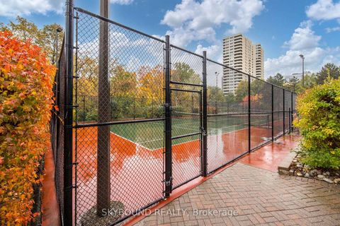Photo 17 at 2706 - 5 Concorde Place, Don Mills, Toronto
