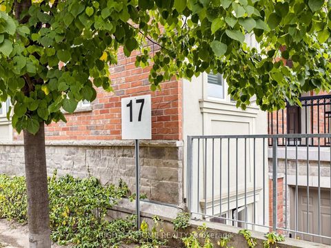 Photo 2 at 108 - 17 Coneflower Crescent, Branson, Toronto