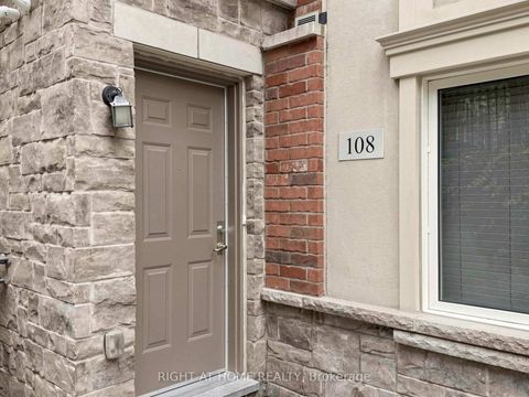 Photo 7 at 108 - 17 Coneflower Crescent, Branson, Toronto