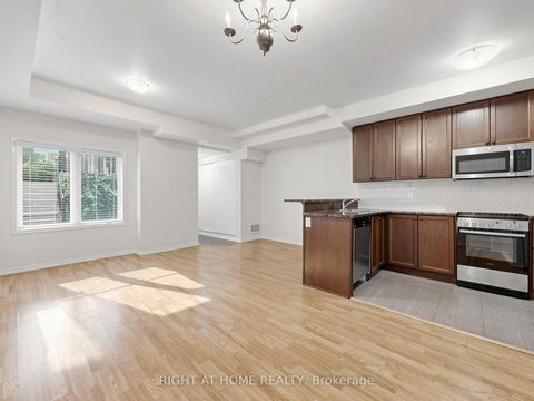 Photo 8 at 108 - 17 Coneflower Crescent, Branson, Toronto