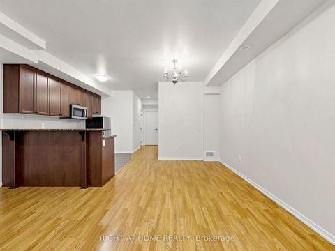 Photo 12 at 108 - 17 Coneflower Crescent, Branson, Toronto
