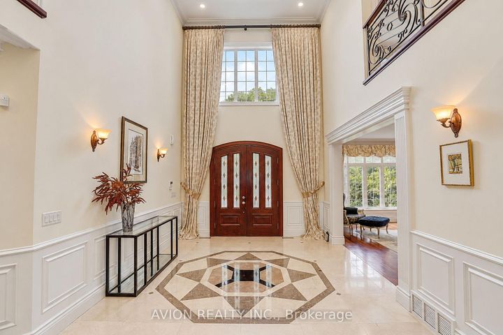Photo 1 at 28 Tally Lane, Bayview Village, Toronto