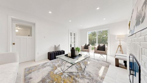 Photo 8 at 4 Ashstead Place, Don Valley Village, Toronto