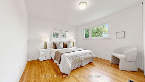 Photo 23 at 4 Ashstead Place, Don Valley Village, Toronto