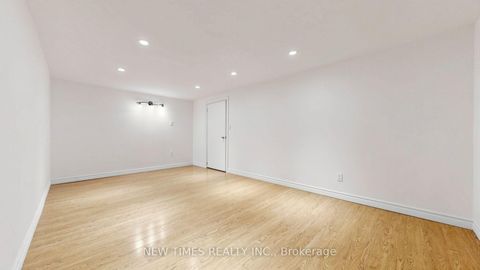 Photo 35 at 4 Ashstead Place, Don Valley Village, Toronto