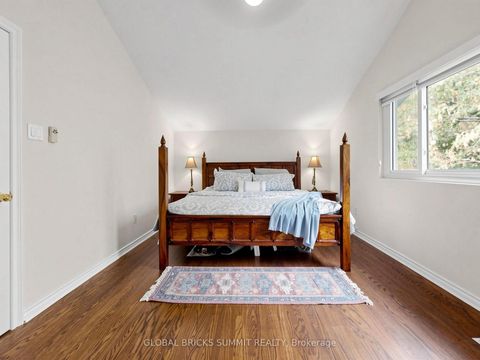 Photo 18 at 17 Amboy Road, Morningside, Toronto