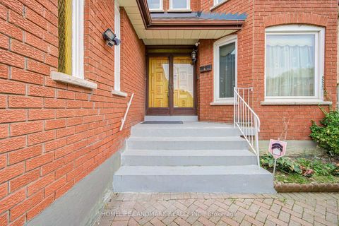 Photo 1 at 48 Purcell Square, Steeles, Toronto
