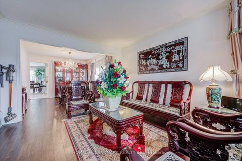 Photo 7 at 48 Purcell Square, Steeles, Toronto