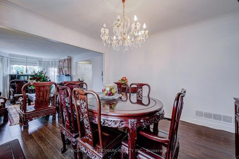 Photo 9 at 48 Purcell Square, Steeles, Toronto