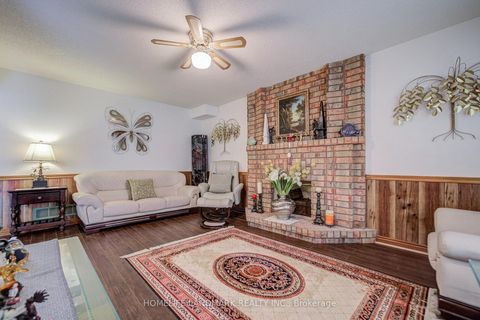 Photo 18 at 48 Purcell Square, Steeles, Toronto