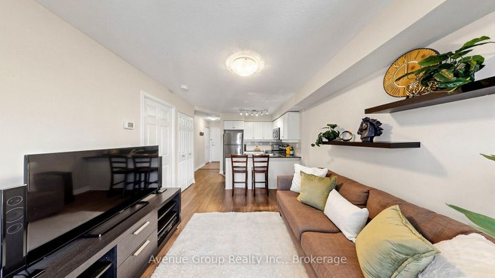 Photo 5 at 513 - 19 Barberry Place, Bayview Village, Toronto
