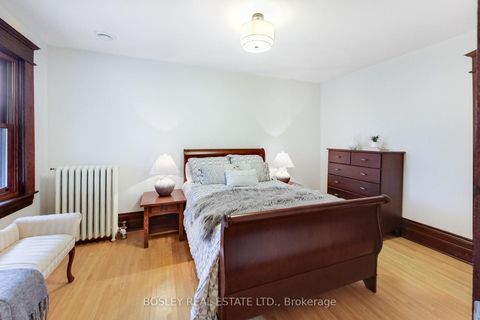 Photo 29 at 161 Westminster Avenue, Swansea, Toronto