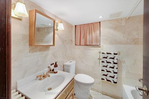 Photo 46 at 161 Westminster Avenue, Swansea, Toronto