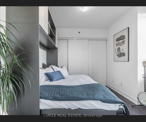 Photo 6 at 712-11 Superior Ave Avenue, Mimico, Toronto