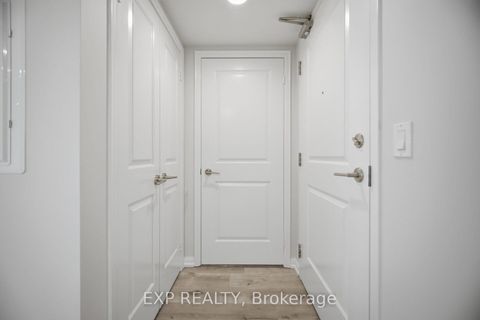 Photo 4 at 501 - 75 East Liberty Street, Niagara, Toronto