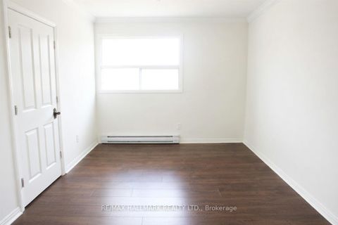 Photo 7 at 222 Broadway Avenue, Mount Pleasant East, Toronto