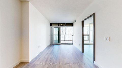Photo 13 at 2207 - 1 CONCORD CITYPLACE Way, Waterfront Communities C1, Toronto