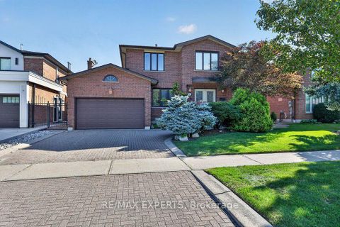 Photo 0 at 96 Benjamin Drive, East Woodbridge, Vaughan