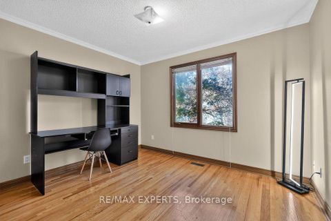 Photo 22 at 96 Benjamin Drive, East Woodbridge, Vaughan