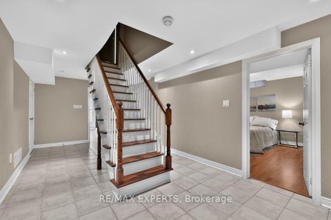 Photo 25 at 96 Benjamin Drive, East Woodbridge, Vaughan