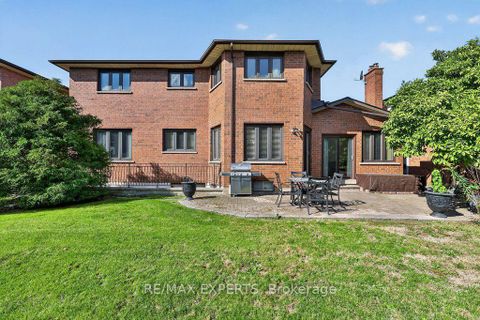 Photo 33 at 96 Benjamin Drive, East Woodbridge, Vaughan
