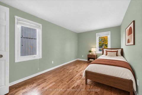 Photo 32 at 37 Wintermute Boulevard, Steeles, Toronto