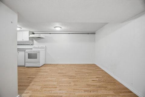 Photo 22 at 53 Bowie Avenue, Belgravia, Toronto
