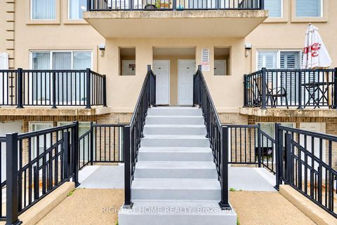 Photo 1 at 2095 - 55 George Appleton Way, CFB, Toronto