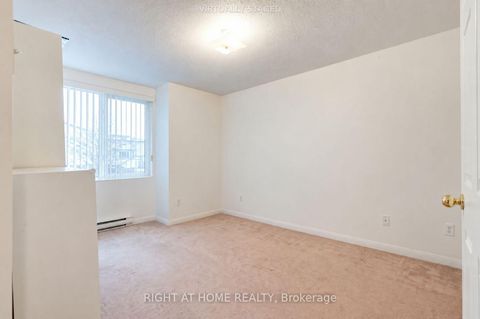 Photo 24 at 2095 - 55 George Appleton Way, CFB, Toronto