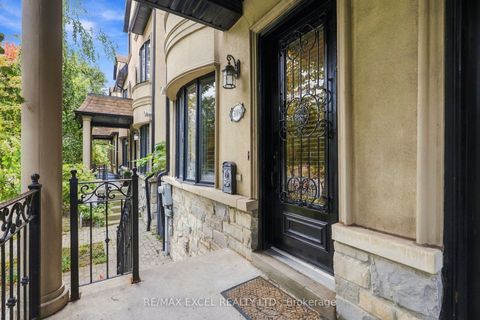 Photo 1 at 3004 Bayview Avenue, Willowdale East, Toronto