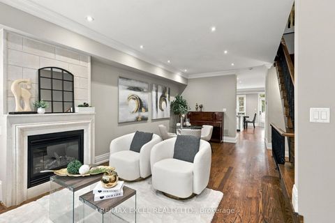 Photo 4 at 3004 Bayview Avenue, Willowdale East, Toronto