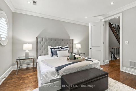 Photo 16 at 3004 Bayview Avenue, Willowdale East, Toronto