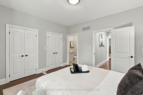 Photo 30 at 3004 Bayview Avenue, Willowdale East, Toronto