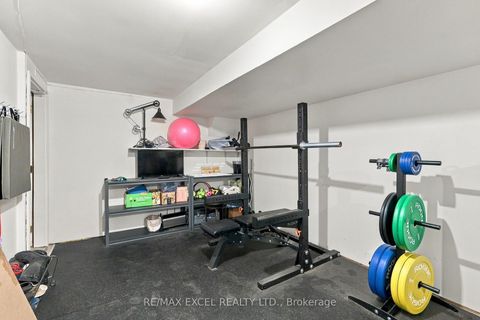 Photo 34 at 3004 Bayview Avenue, Willowdale East, Toronto