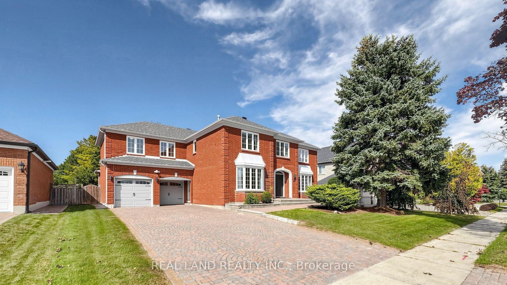 22 Ardwold Gate, Bayview Hill, Richmond Hill photo number 2
