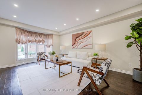 Photo 5 at 23 Parsborough Court, Rouge E11, Toronto