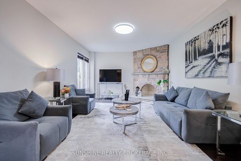 Photo 12 at 23 Parsborough Court, Rouge E11, Toronto